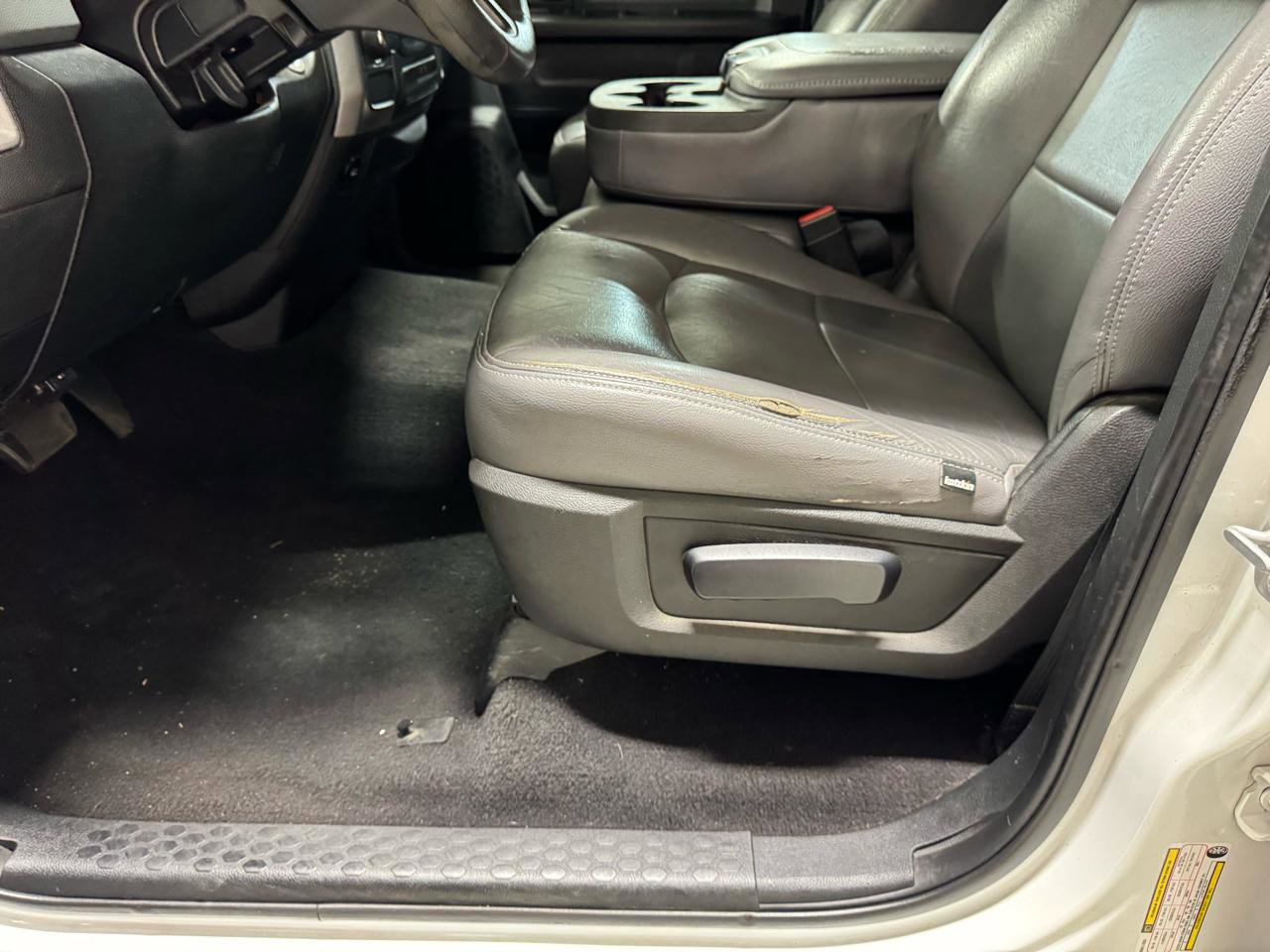 Used 2017 RAM 1500 Express image 22