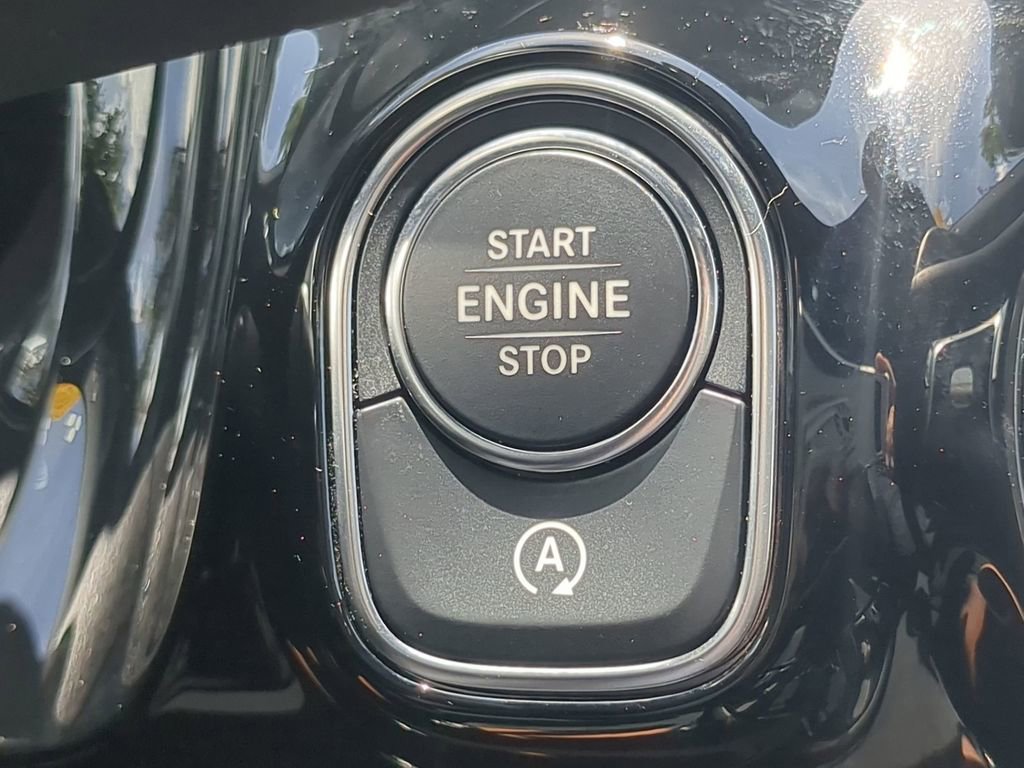 Certified 2024 Mercedes-Benz GLA 35 AMG 4MATIC image 14