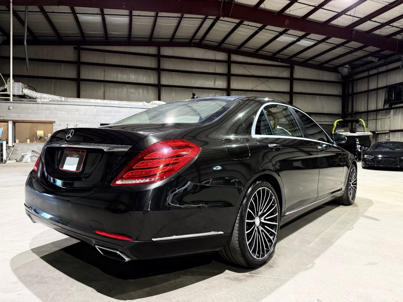 Used 2015 Mercedes-Benz S 550 Sedan image 4