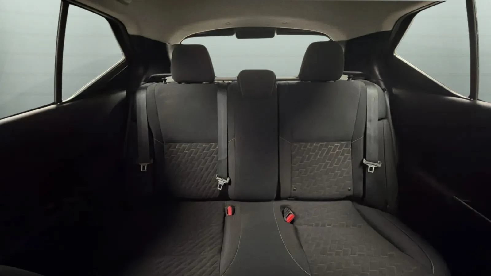 Used 2022 Nissan Kicks SV FWD image 19