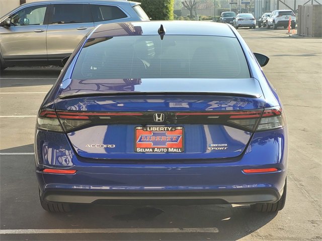 Used 2024 Honda Accord Sport image 6