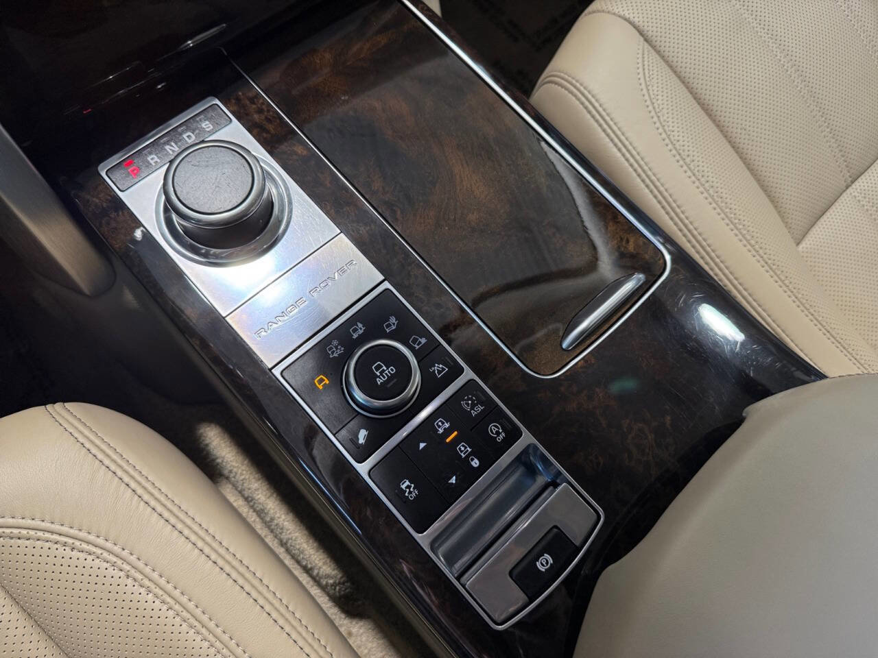 Used 2015 Land Rover Range Rover Long Wheelbase Autobiography AWD/4WD image 26