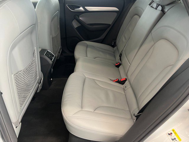 Used 2018 Audi Q3 2.0T Premium AWD/4WD image 33