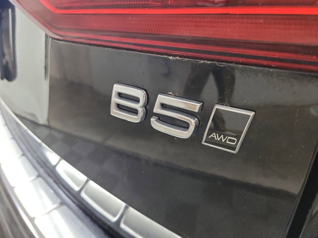Certified 2023 Volvo XC60 B5 Plus w/ Climate Package AWD/4WD image 9