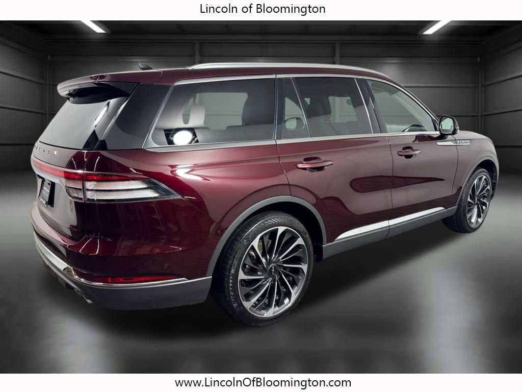 Used 2021 Lincoln Aviator Reserve w/ Equipment Group 202A image 7