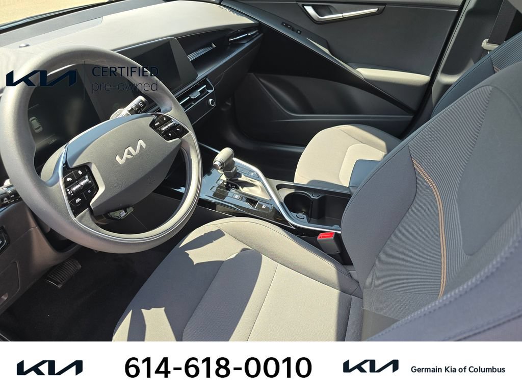 Certified 2024 Kia Niro LX FWD image 17