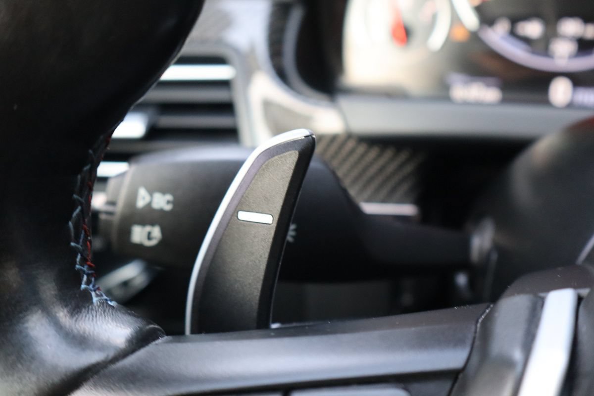 Used 2016 BMW M6 Gran Coupe RWD image 17