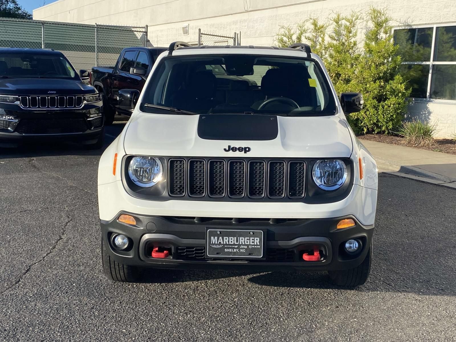 Used 2023 Jeep Renegade Trailhawk AWD/4WD video 2