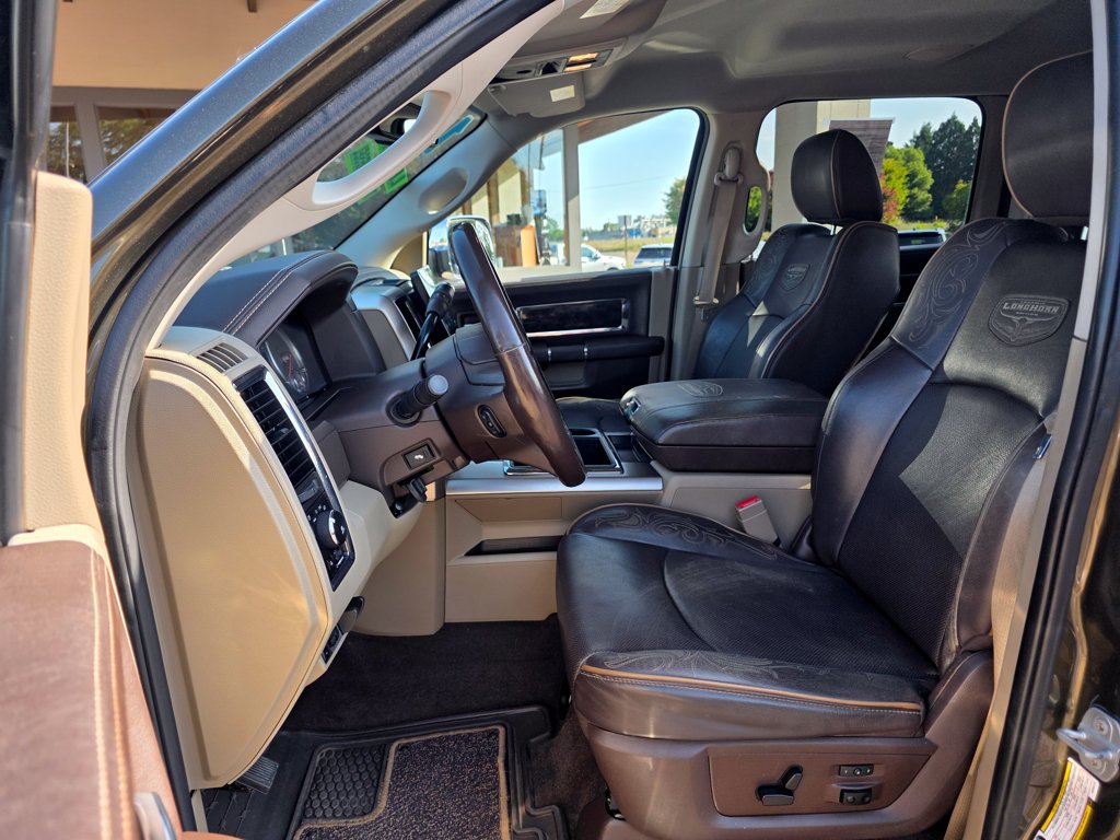 Used 2011 RAM 3500 Laramie Longhorn AWD/4WD image 4