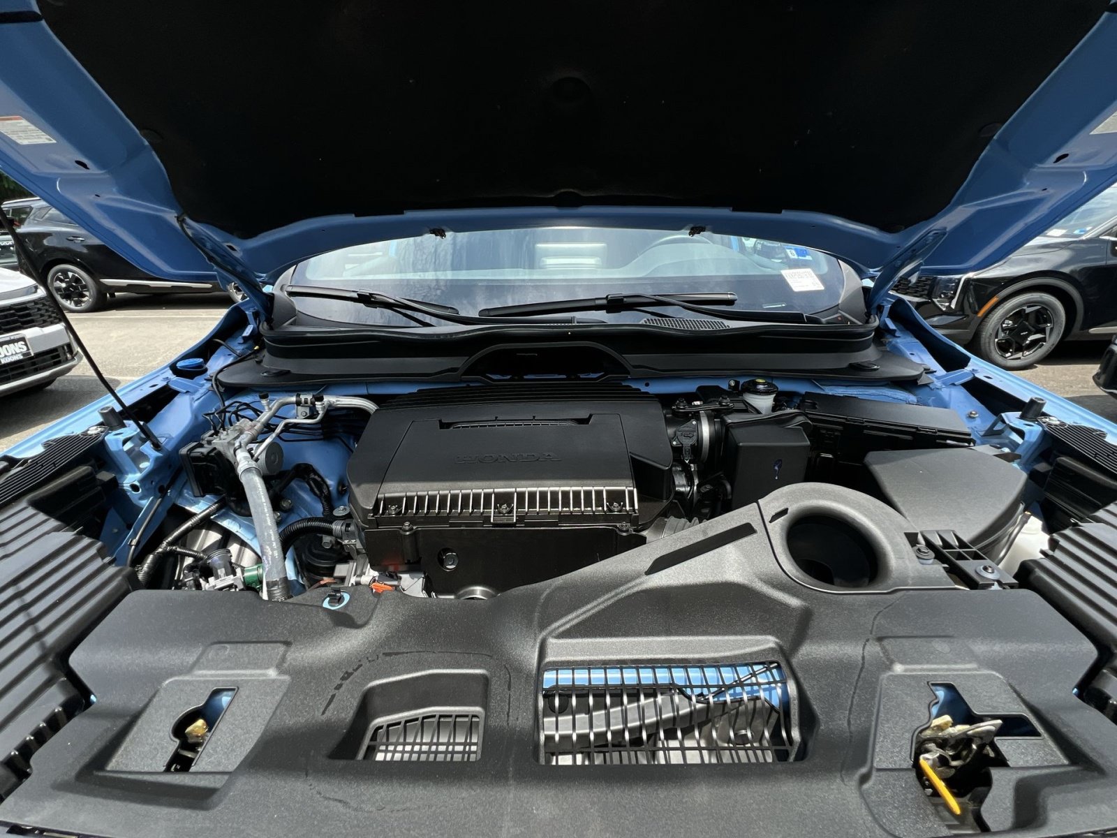 Used 2025 Honda Pilot TrailSport image 37