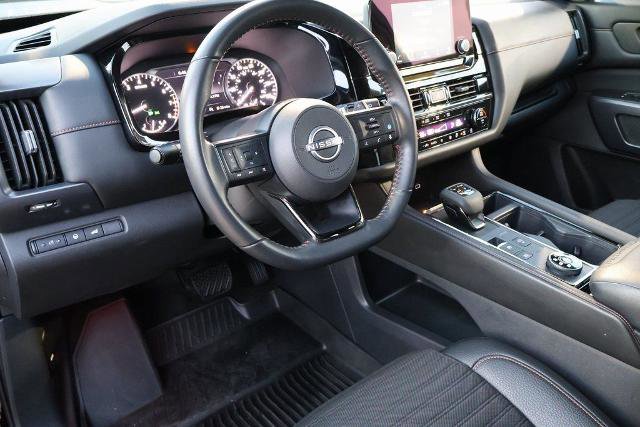 Certified 2025 Nissan Pathfinder Rock Creek image 19