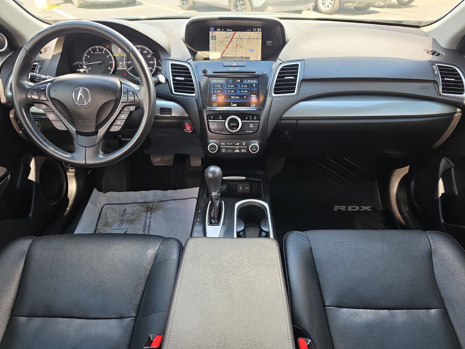 Used 2018 Acura RDX w/ Advance Package FWD image 9