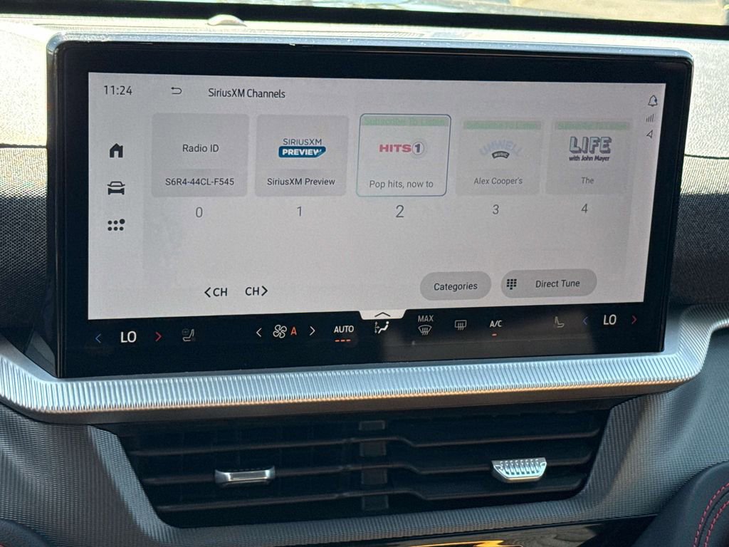 Used 2025 Ford Explorer ST-Line w/ Premium Package image 18