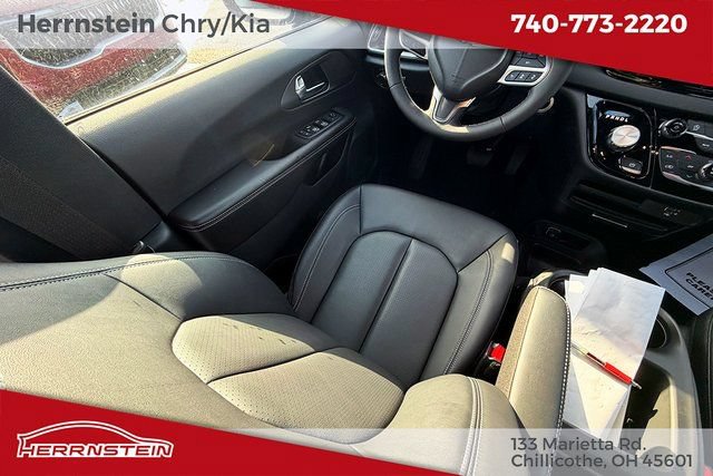 New 2026 Chrysler Voyager LX FWD image 10