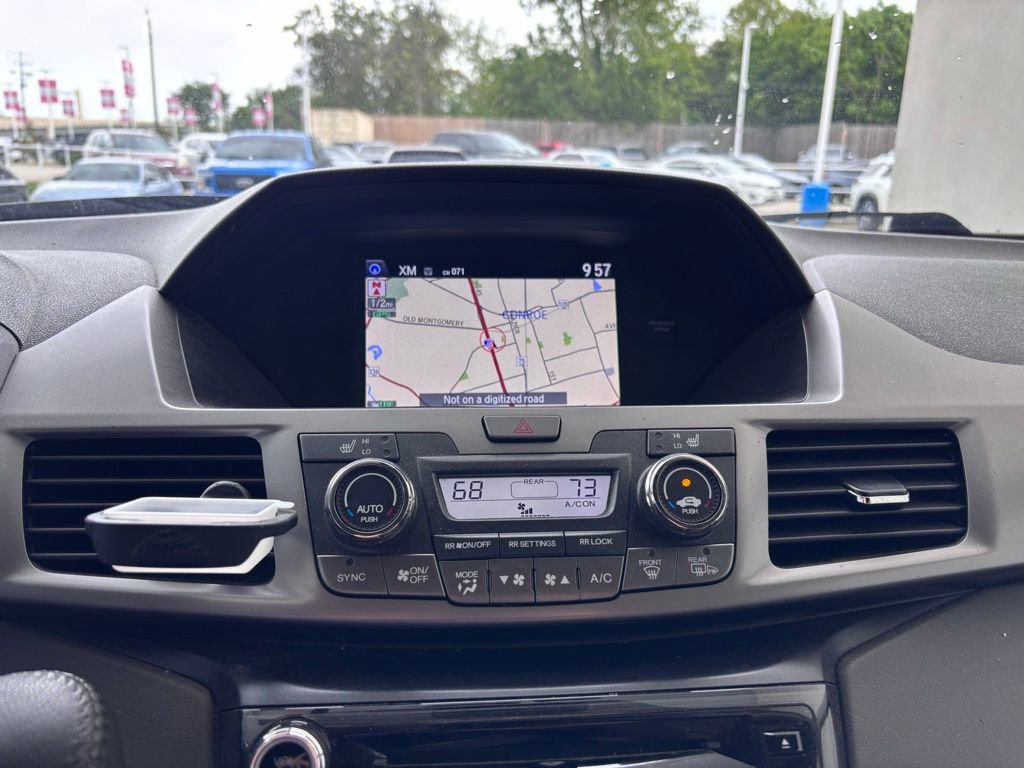 Used 2016 Honda Odyssey Touring Elite image 30