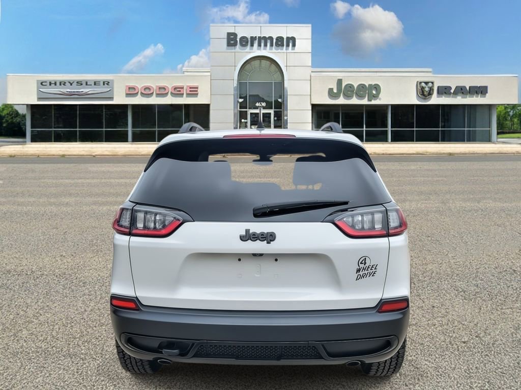 Certified 2022 Jeep Cherokee Latitude AWD/4WD image 6