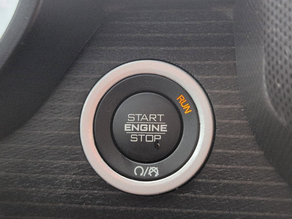 Used 2023 RAM 1500 Limited image 25