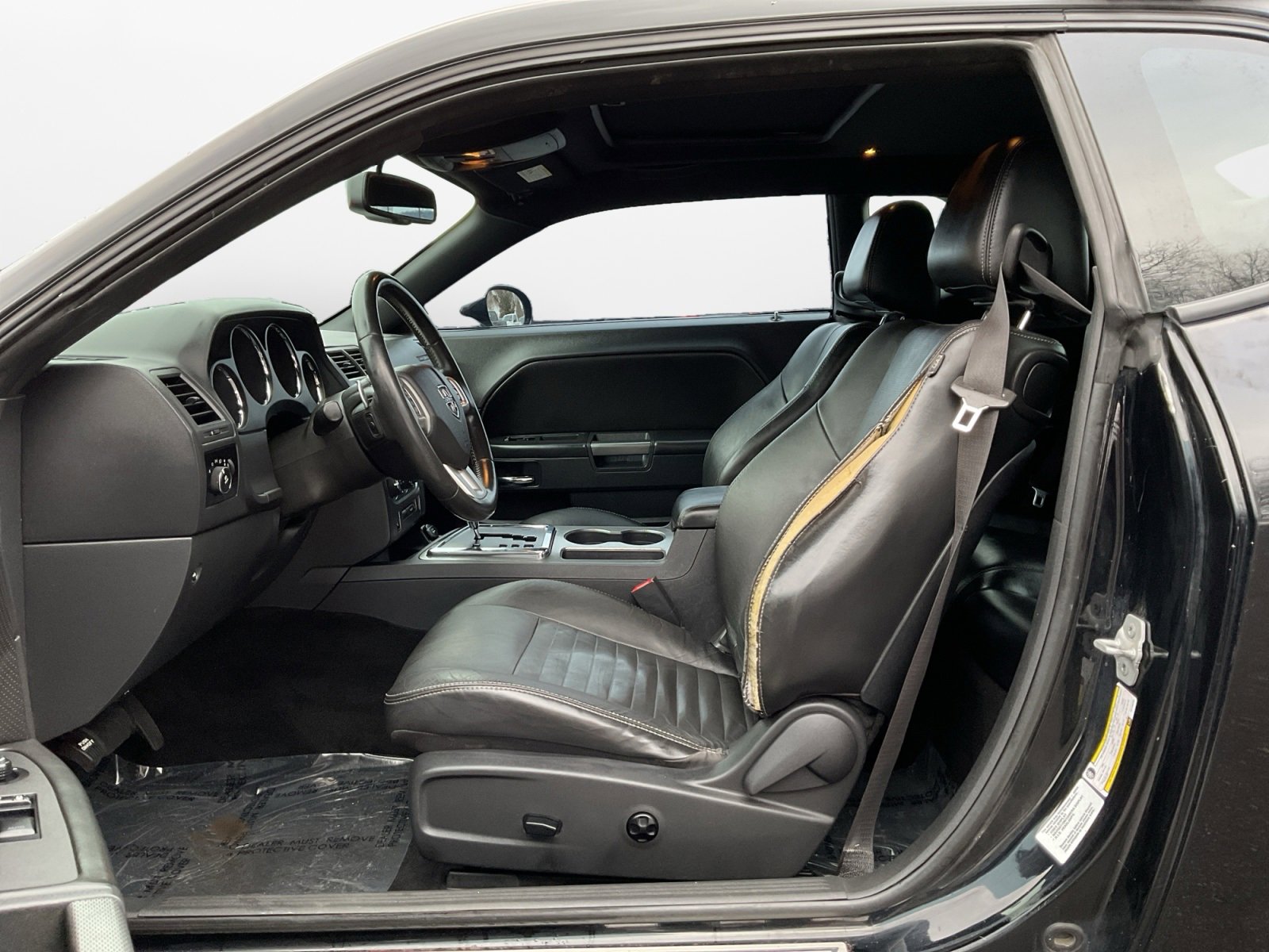 Used 2012 Dodge Challenger R/T Plus image 9