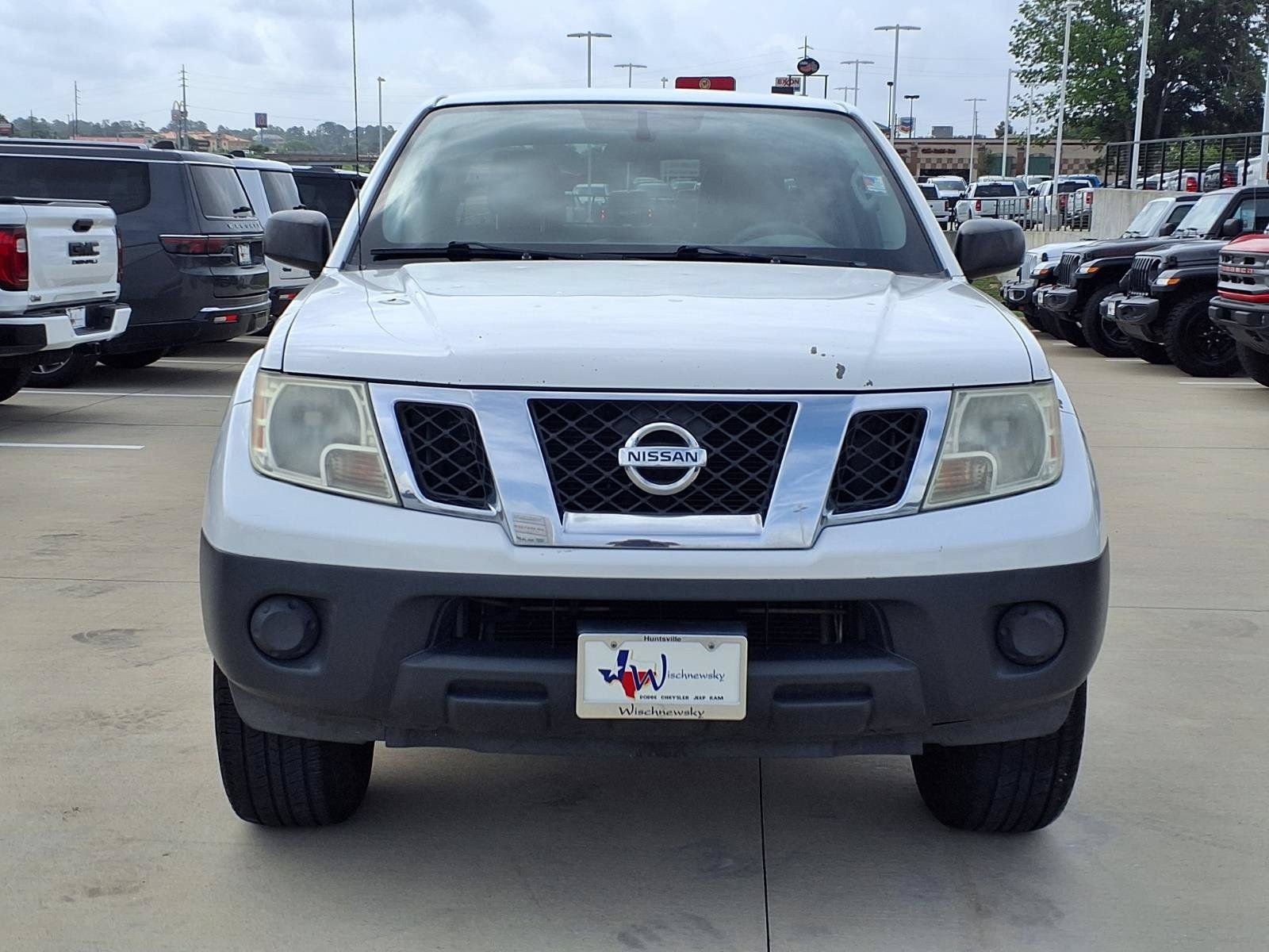 Used 2015 Nissan Frontier S RWD image 4