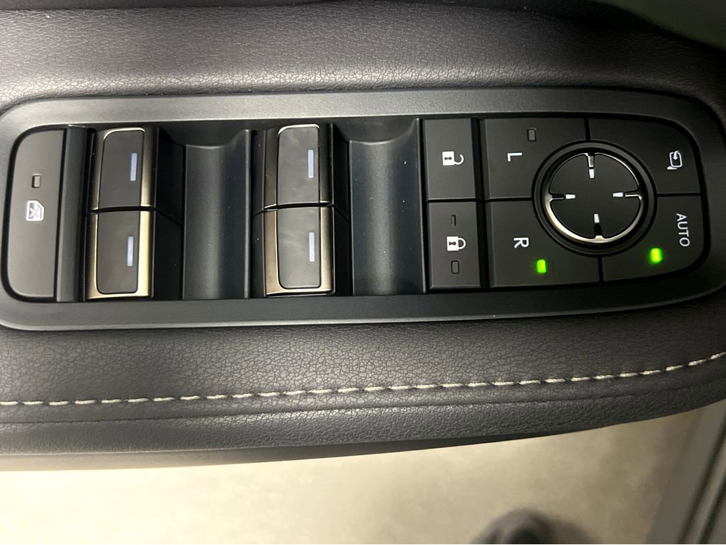 New 2026 Lexus TX 350 AWD image 40