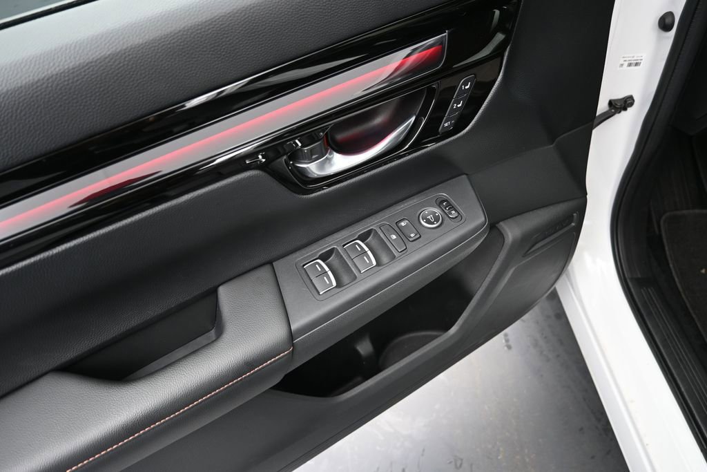 Used 2023 Honda CR-V Sport Touring image 18