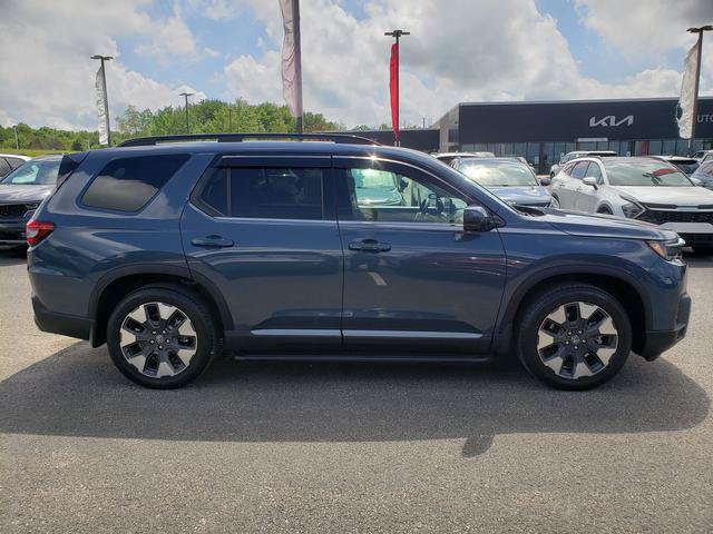 Used 2026 Honda Pilot Elite image 2