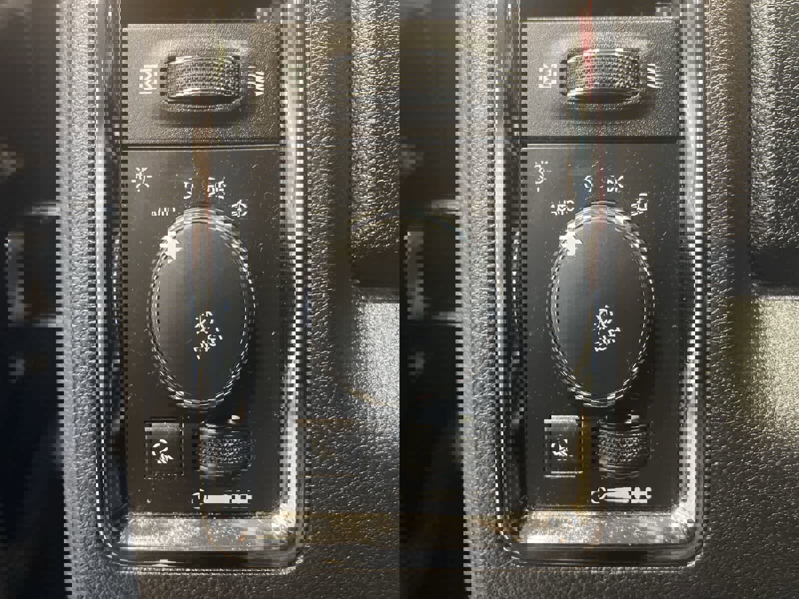 Used 2018 RAM 1500 Sport image 15