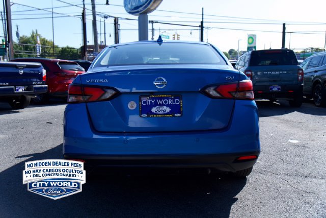 Used 2020 Nissan Versa SV FWD image 5