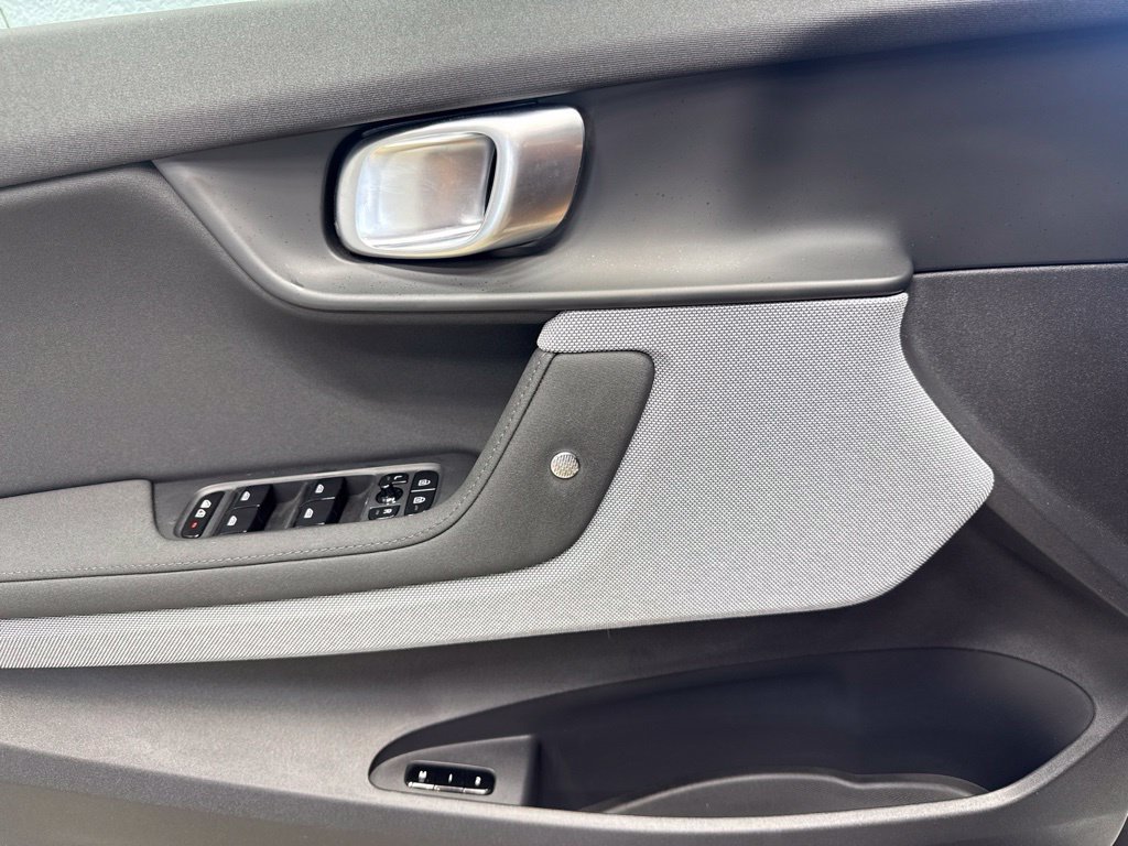 Used 2024 Polestar Polestar 2 AWD/4WD image 28