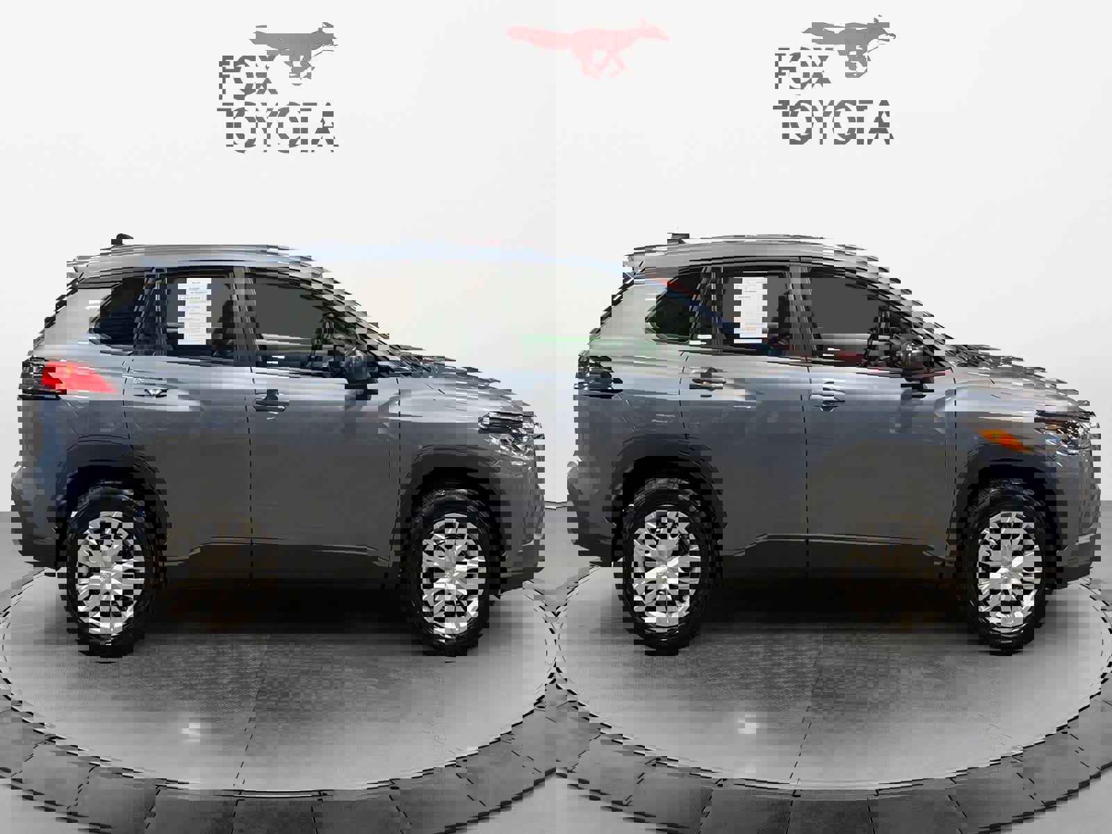 Used 2024 Toyota Corolla Cross L image 7