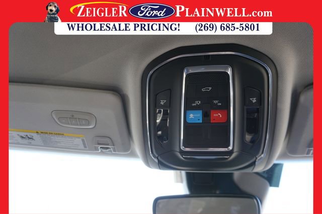 Used 2023 Jeep Grand Cherokee Limited image 34