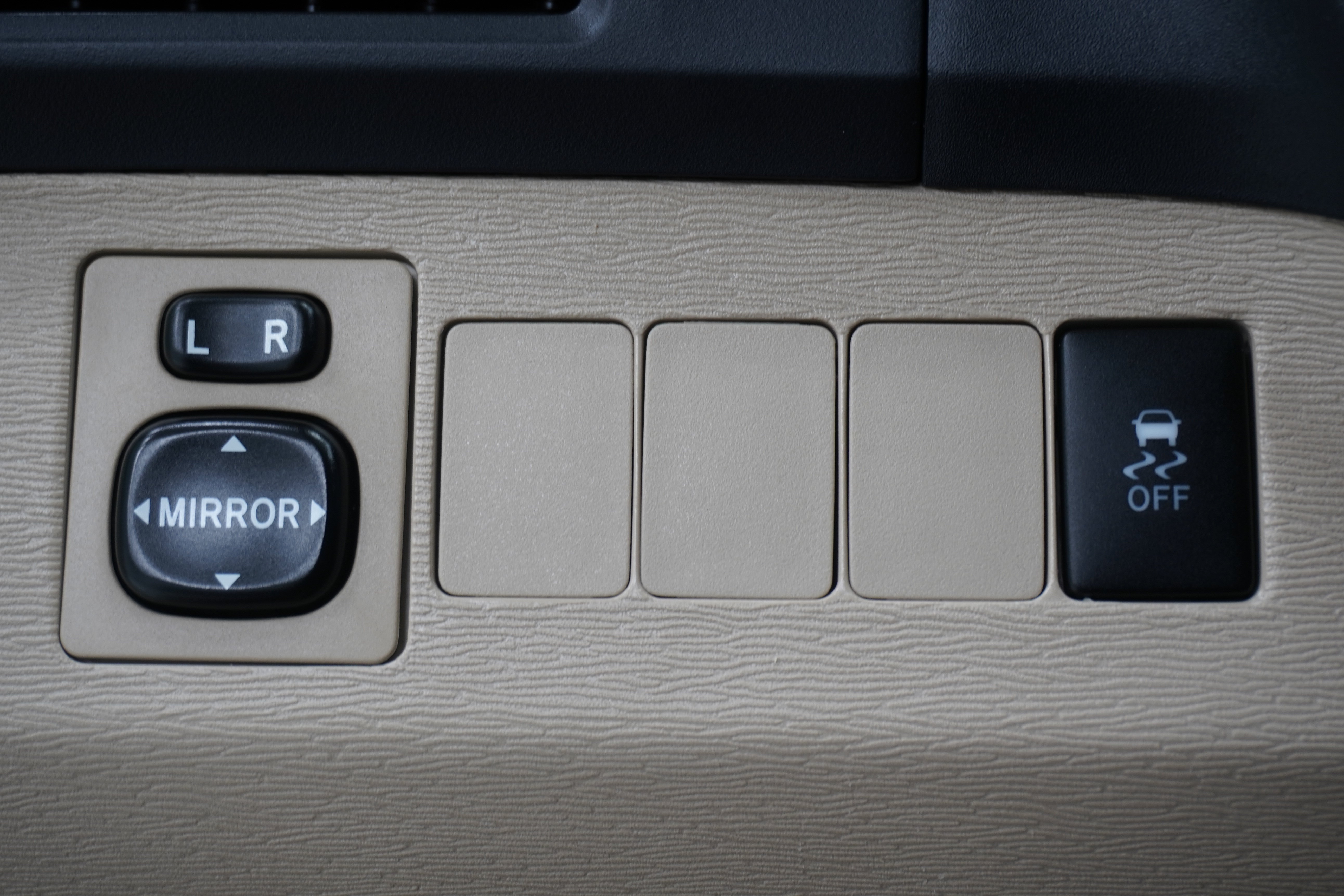 Used 2011 Toyota Venza FWD image 19