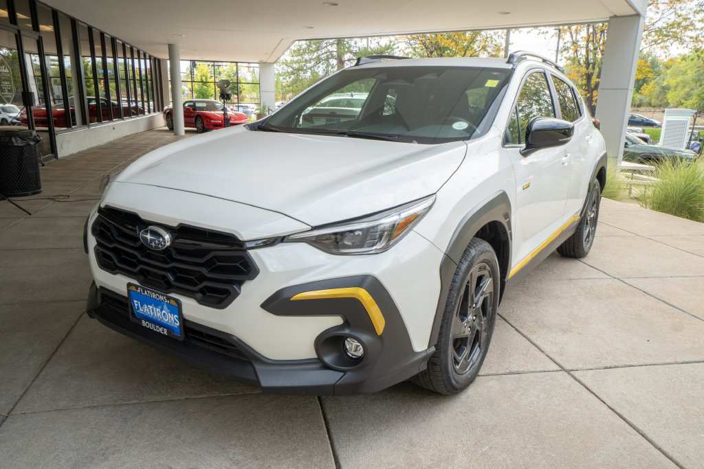 Used 2026 Subaru Crosstrek 2.5i Sport AWD/4WD image 3