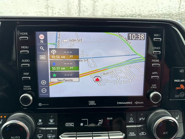 Used 2021 Toyota Highlander XSE image 29