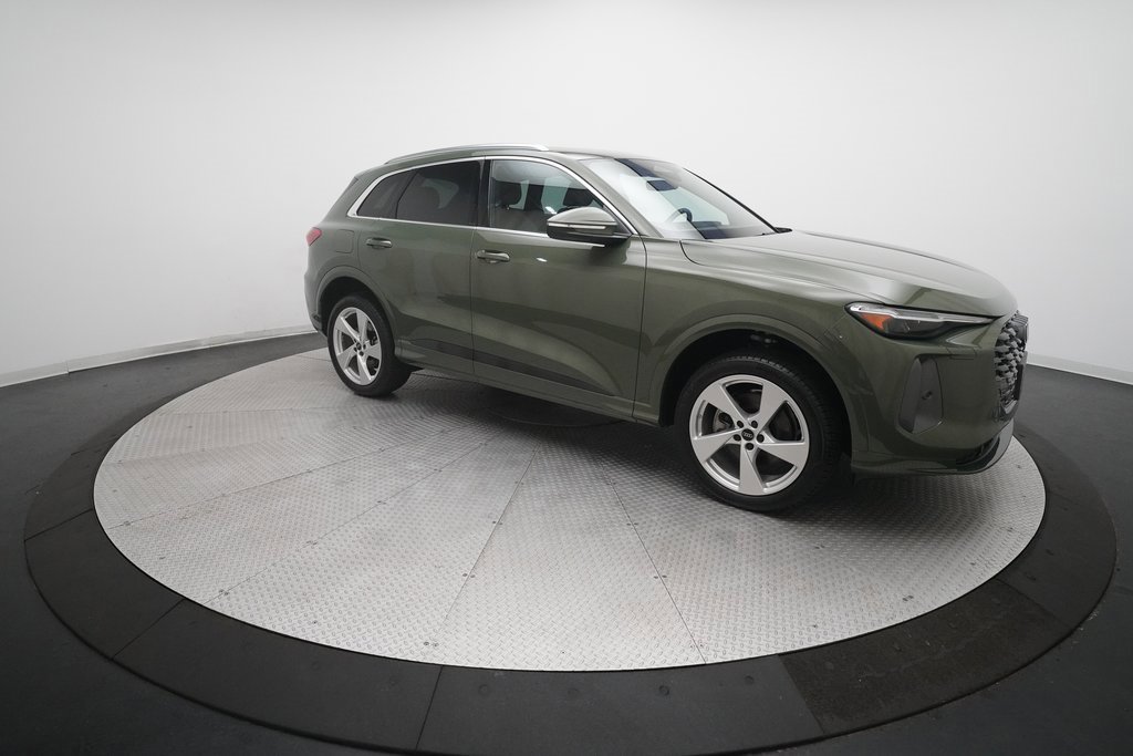 Used 2025 Audi Q5 Premium Plus w/ Premium Plus image 6