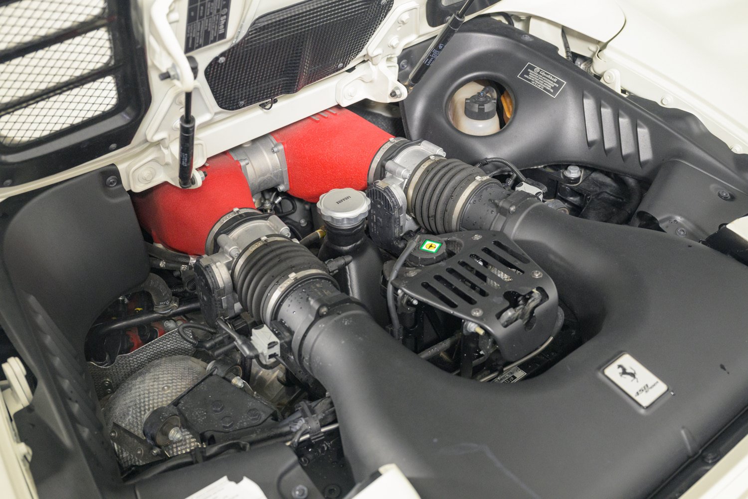 Used 2015 Ferrari 458 Spider RWD image 76