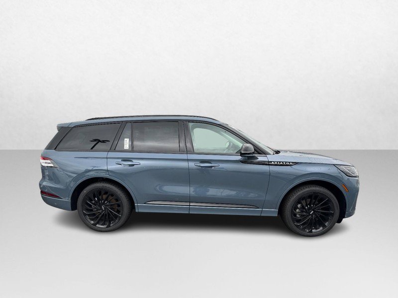 New 2025 Lincoln Aviator Reserve w/ Equipment Group 201A AWD/4WD image 5