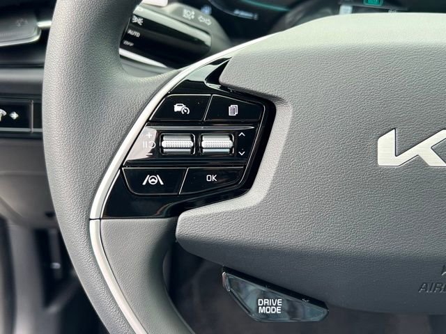 New 2026 Kia Niro LX FWD image 22