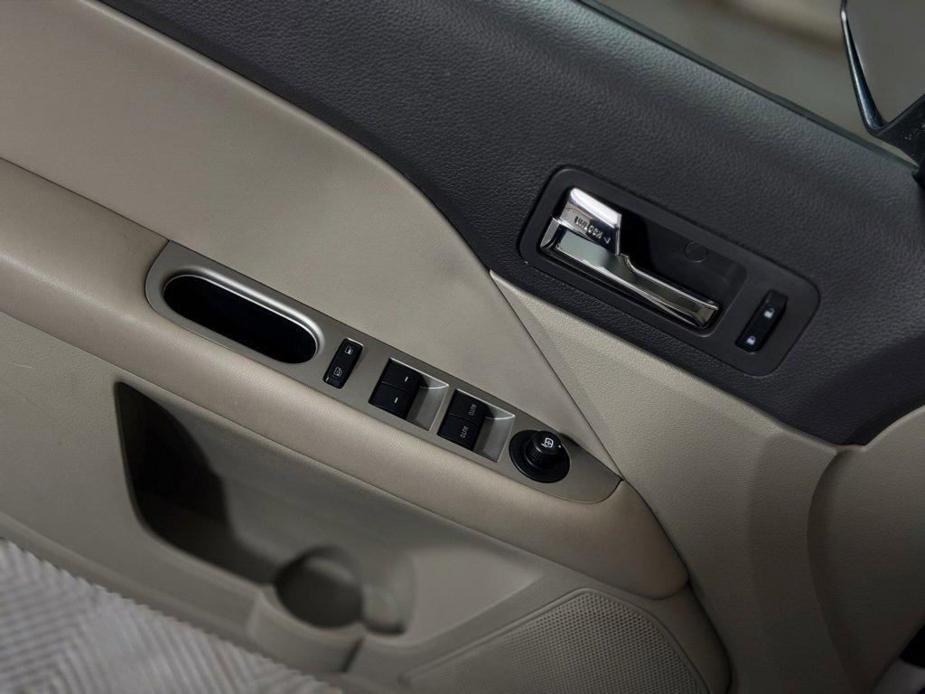 Used 2012 Ford Fusion Hybrid image 21