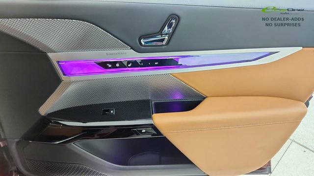 Used 2023 BMW 740i image 23