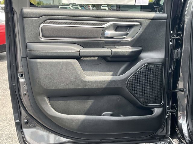 New 2027 RAM 1500 4x4 Crew Cab image 13