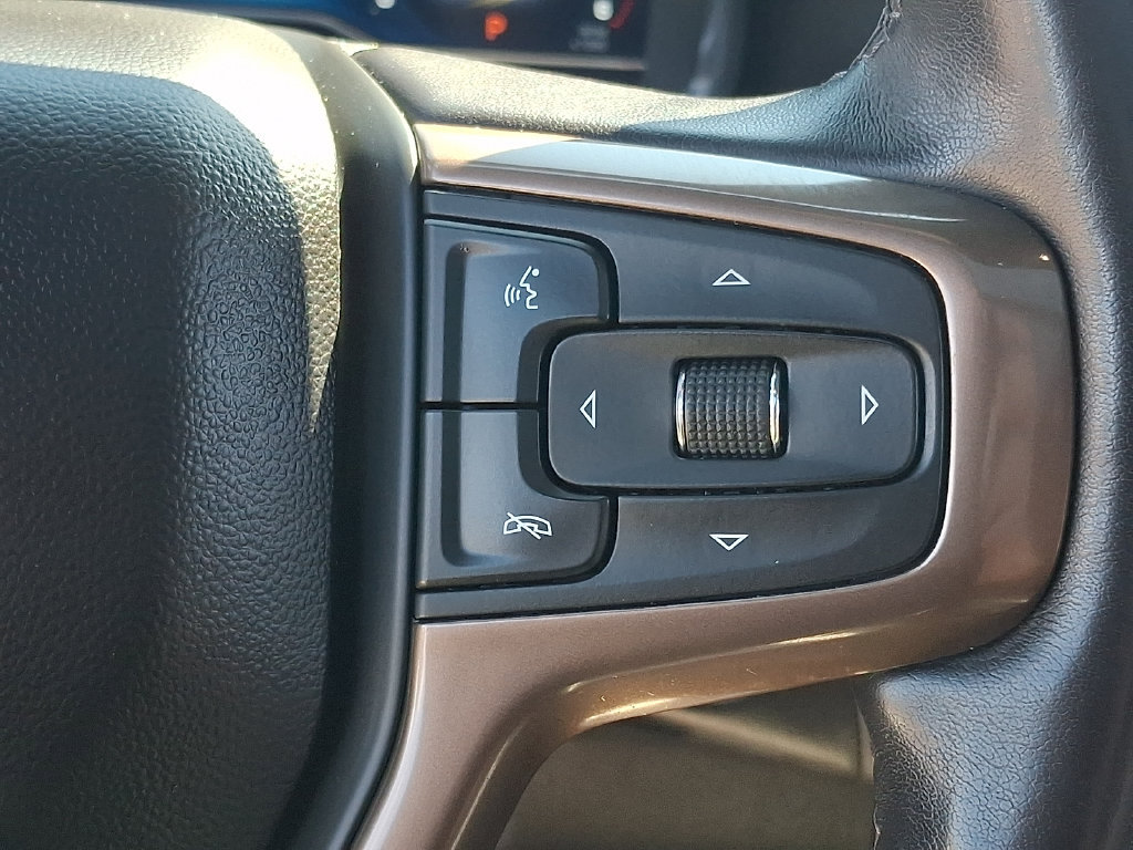 Used 2024 Chevrolet Tahoe High Country w/ Advanced Technology Package AWD/4WD image 28