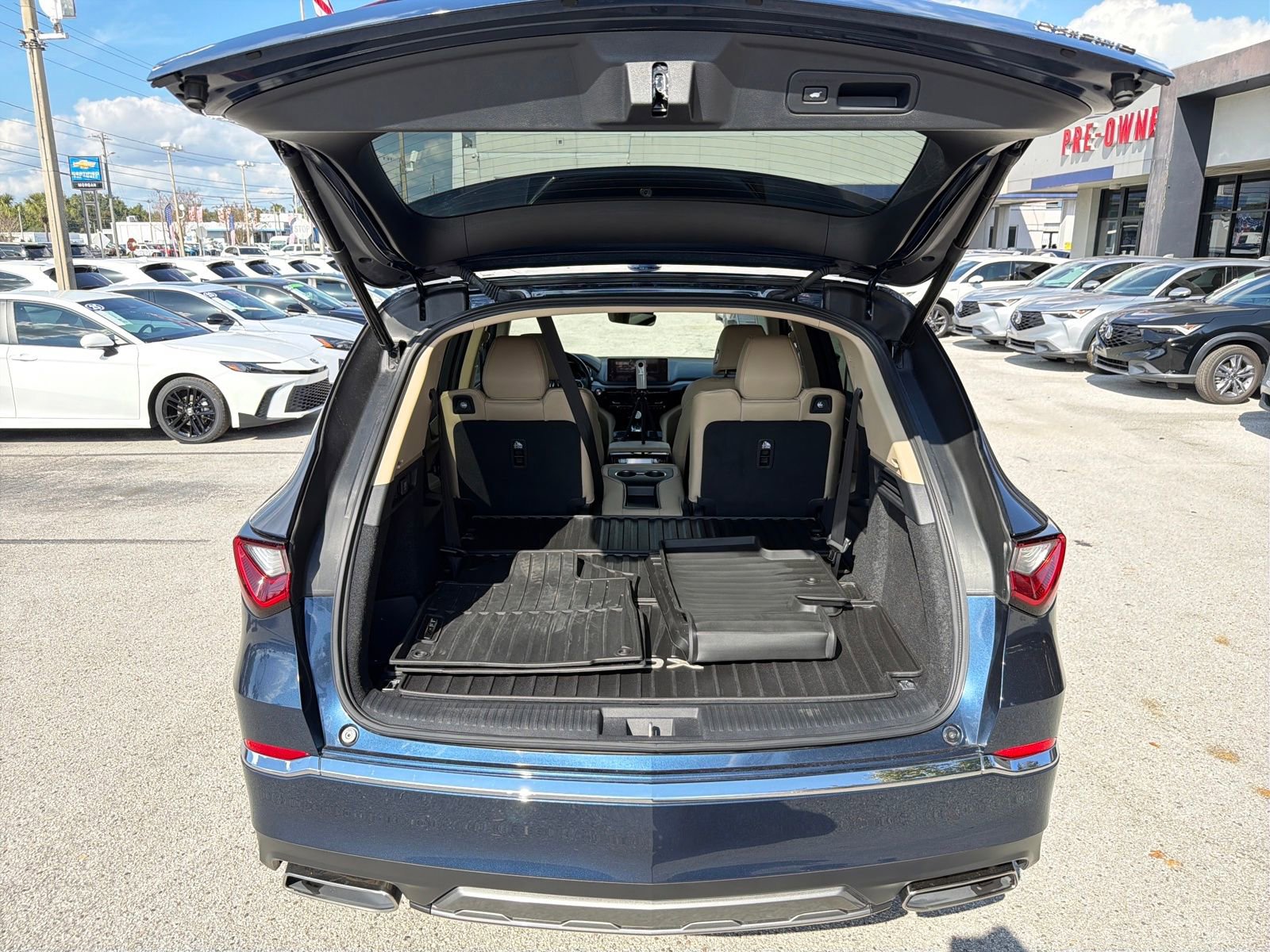 Used 2025 Acura MDX SH-AWD image 21