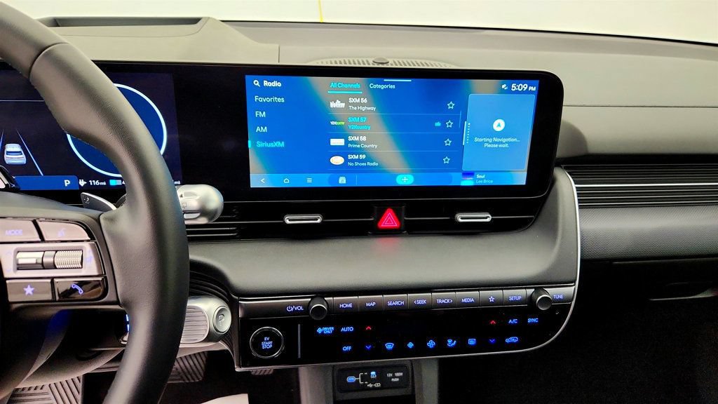 Used 2025 Hyundai Ioniq 5 Limited RWD image 16