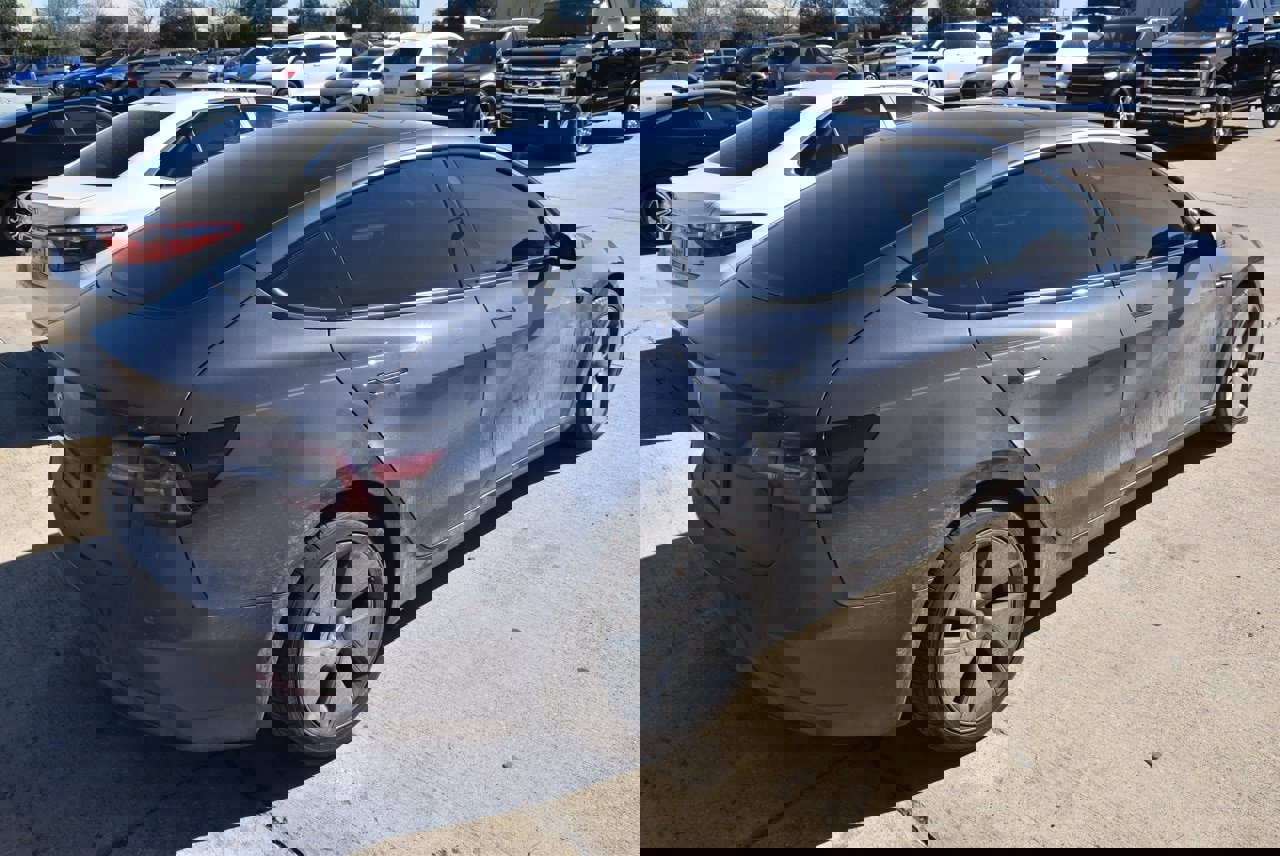 Used 2021 Tesla Model 3 Standard Range Plus image 5