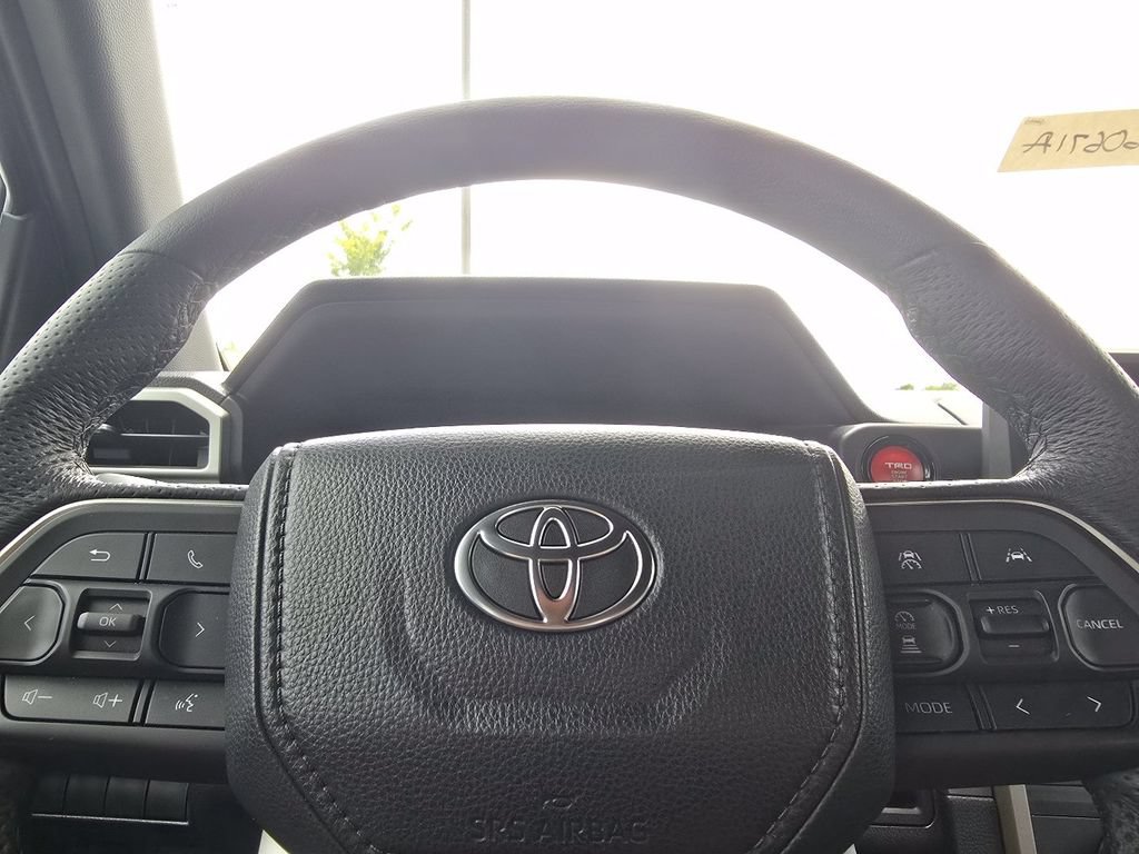 Used 2024 Toyota Tacoma TRD Sport AWD/4WD image 27