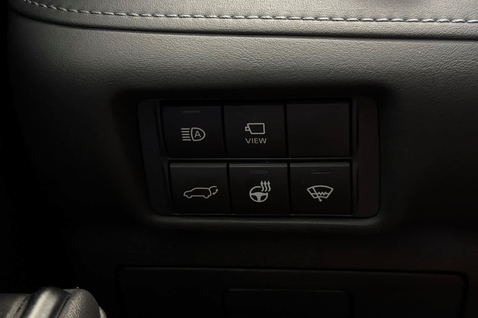 Used 2021 Toyota Highlander Platinum FWD image 31