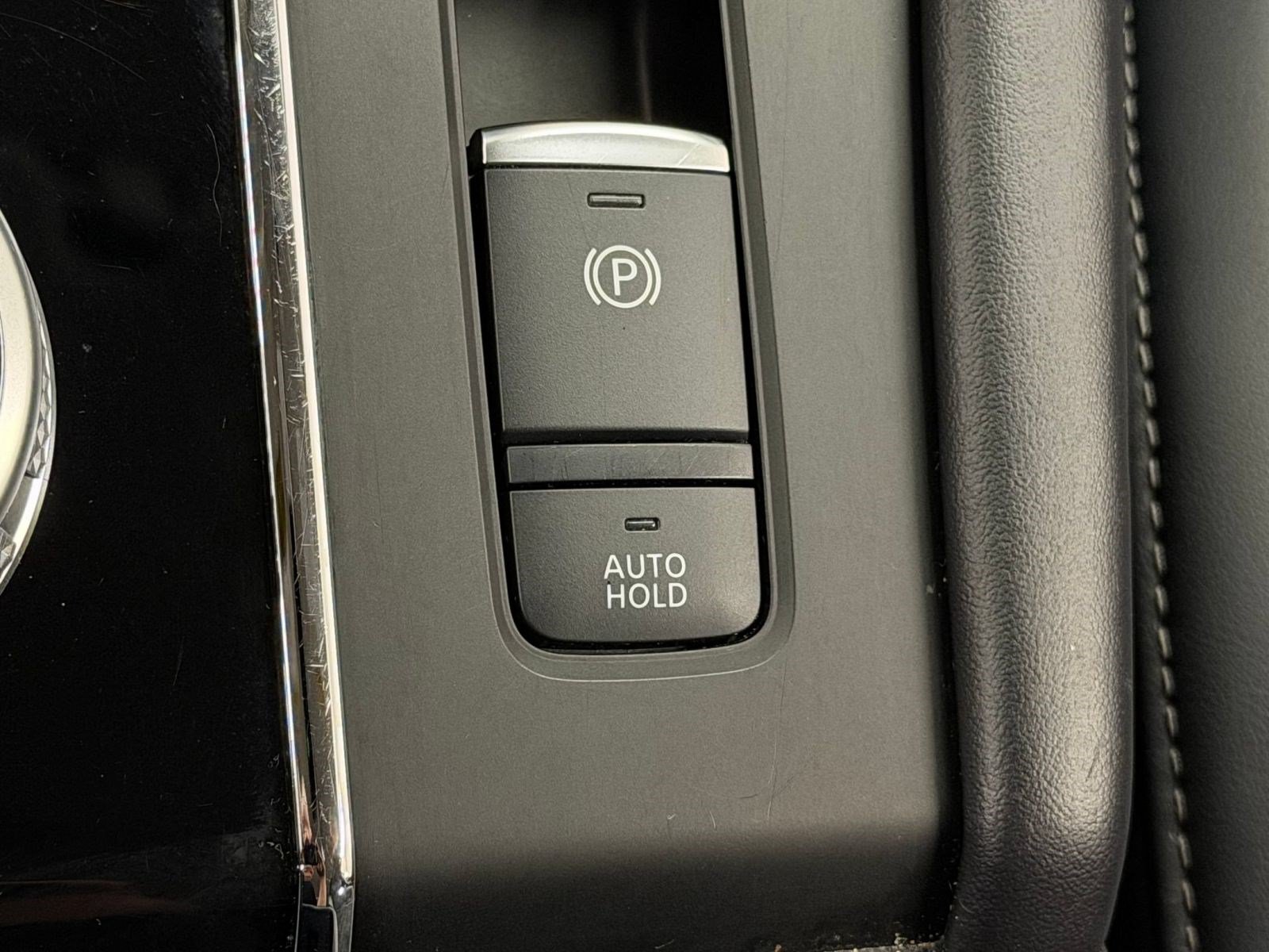 Used 2024 Mitsubishi Outlander SE AWD/4WD image 32