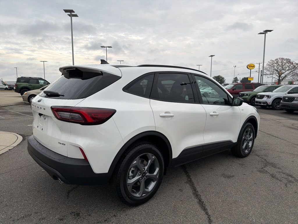 New 2026 Ford Escape ST-Line image 3