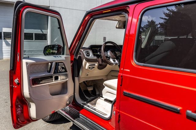 Used 2023 Mercedes-Benz G 63 AMG 4MATIC image 24